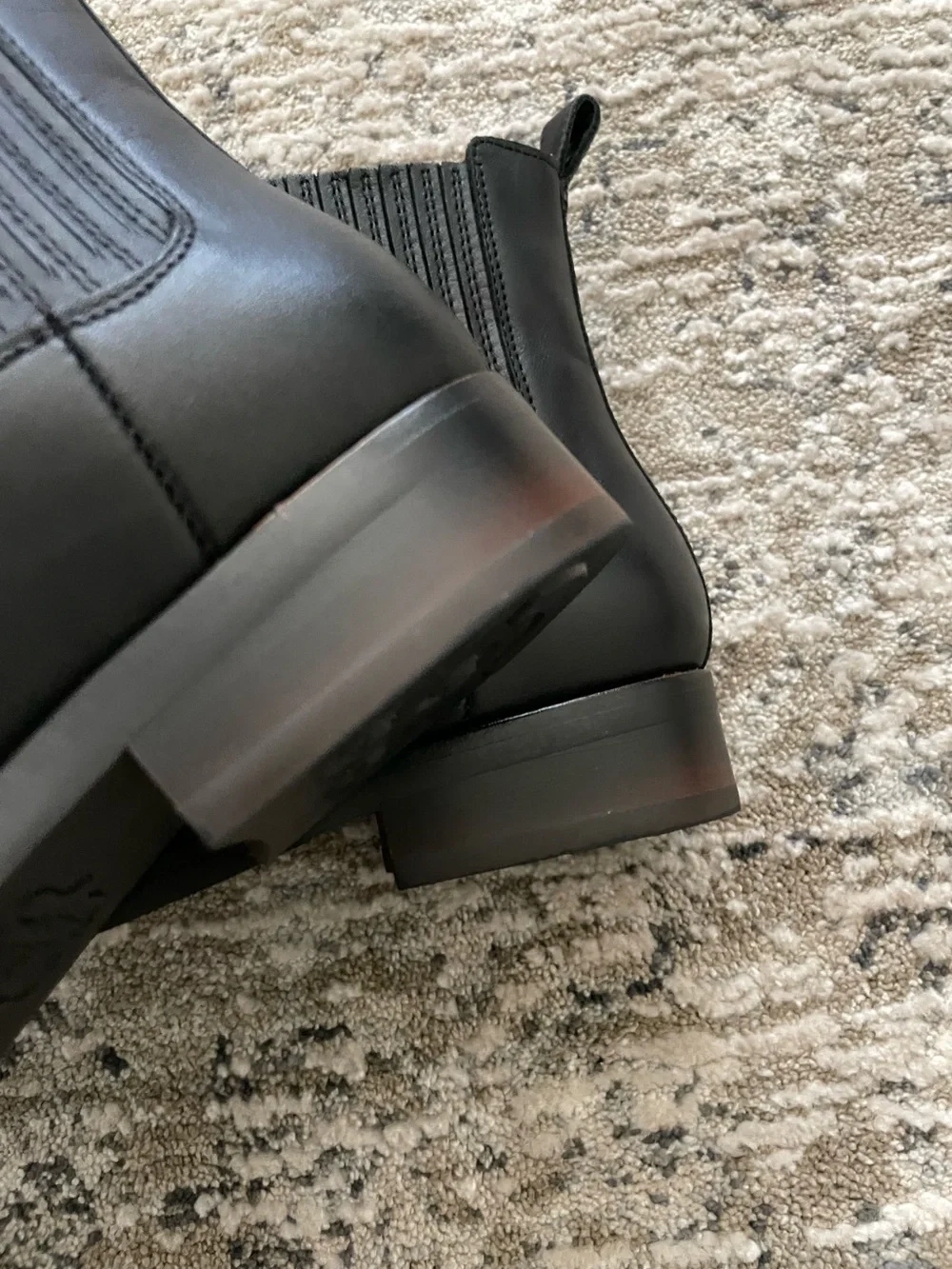Thursday Everyday Dreamer Chelsea Boots Black Leather Size 9 Women Pull On